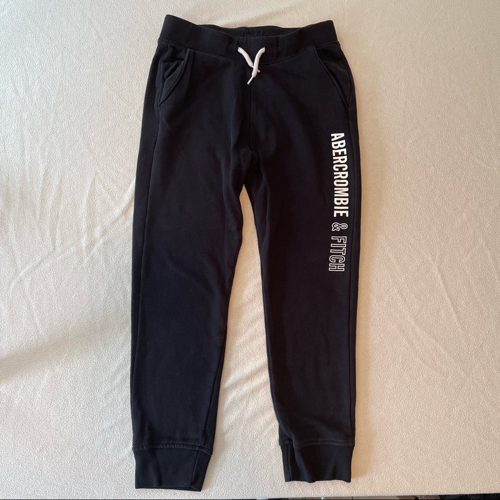 Boys Abercrombie kids sweatpants/joggers size 11/12